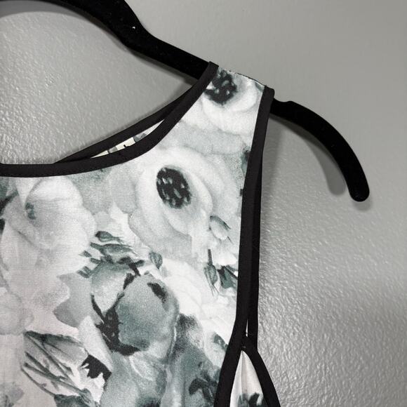 BB Dakota Women's Black & White Floral Sleeveless Blouse - Size Large - Peplum - Picture 2 of 7